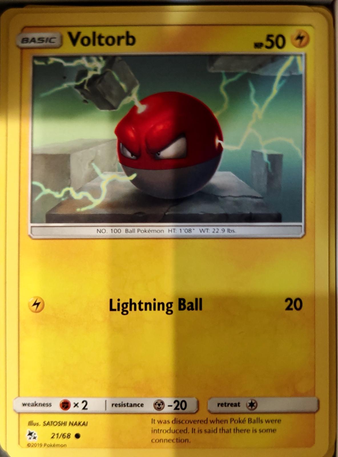 Voltorb - 21/68 - - HIDDEN FATES - Pokemon - Common | AA71-20