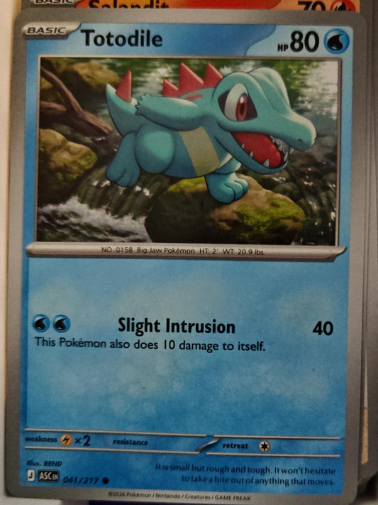 Totodile - 041/217 - - ASCENDED HEROES - Pokemon - Common | AA01-51