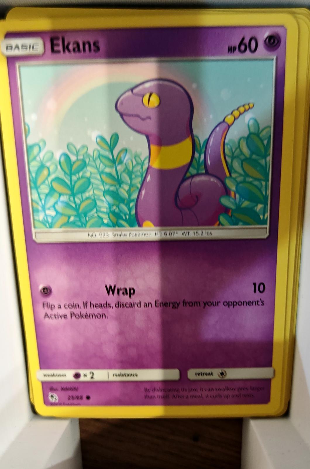 Ekans - 25/68 - - HIDDEN FATES - Pokemon - Common | AA69-41