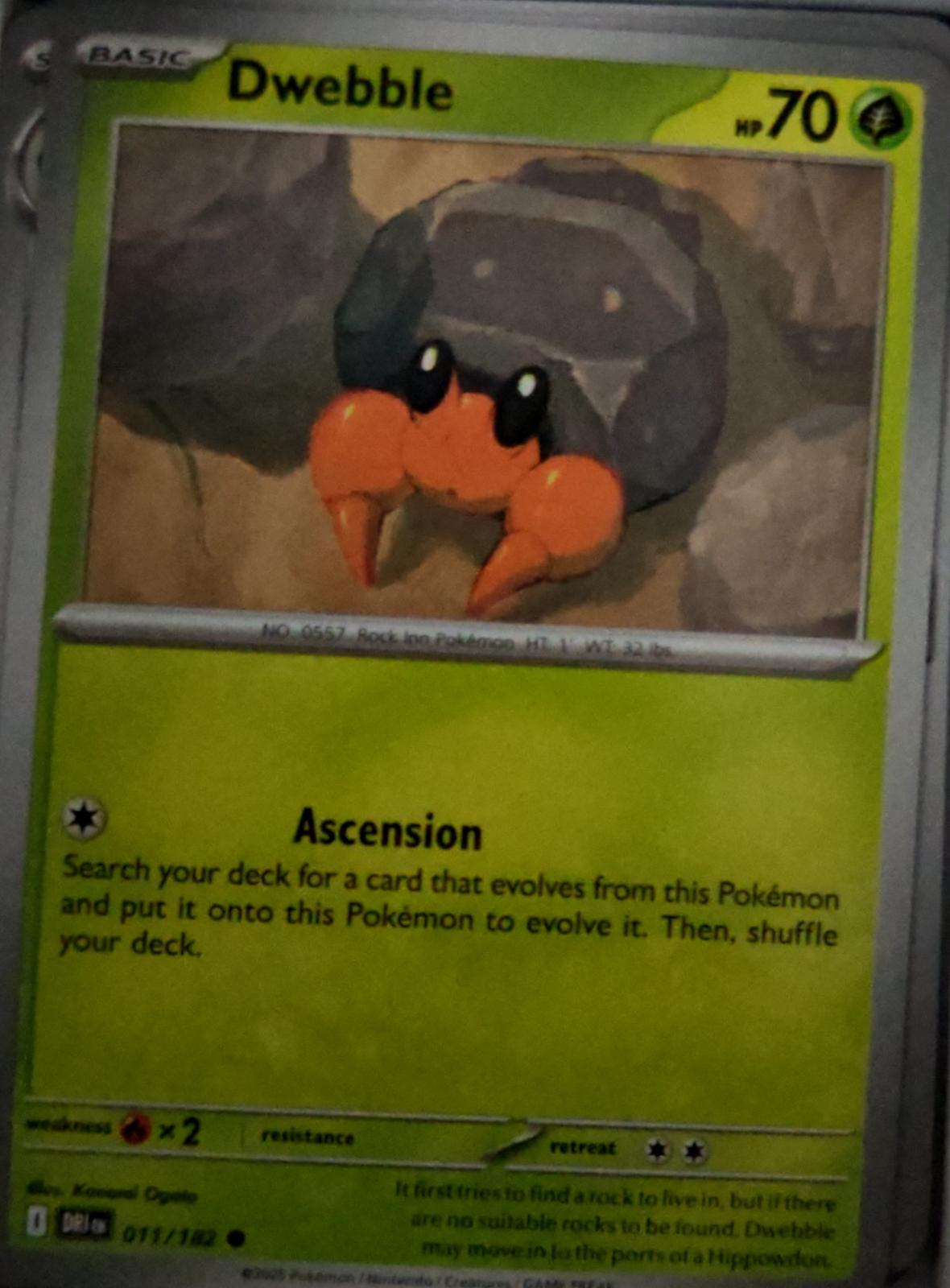 Dwebble - 011/182 - - DESTINED RIVALS - Pokemon - Common | AA51-17
