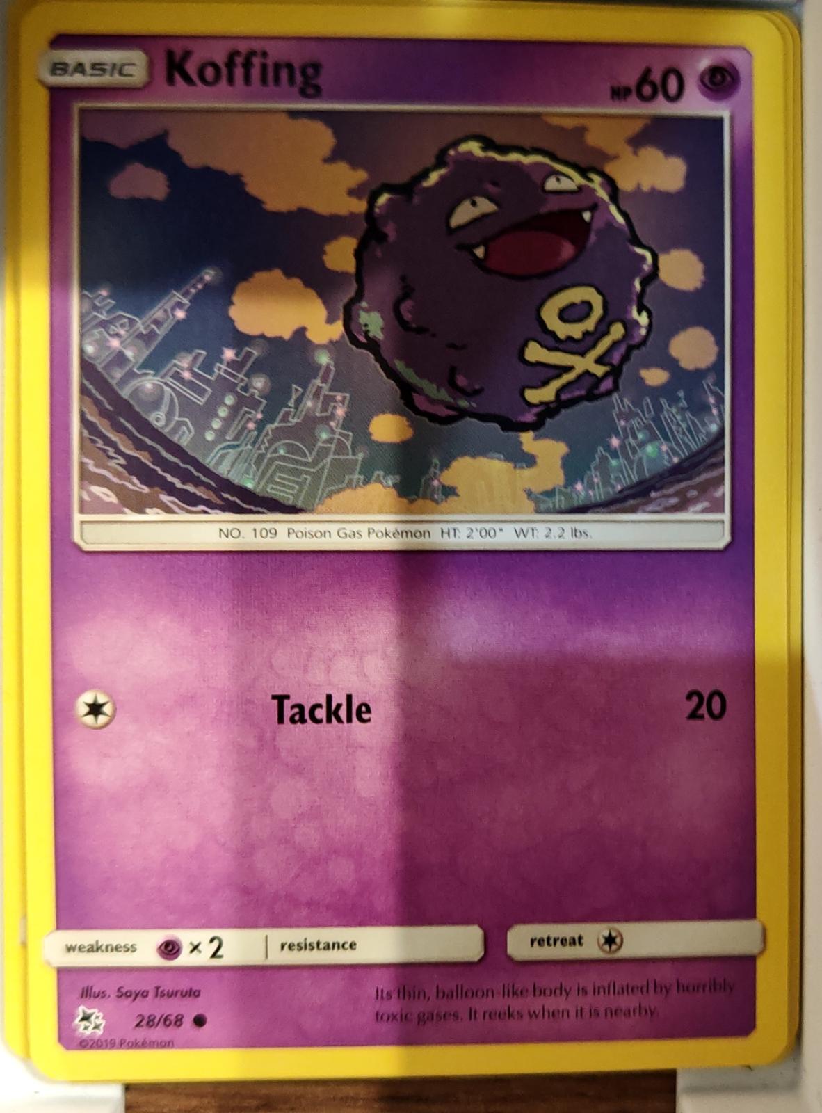 Koffing - 28/68 - - HIDDEN FATES - Pokemon - Common | AA71-6