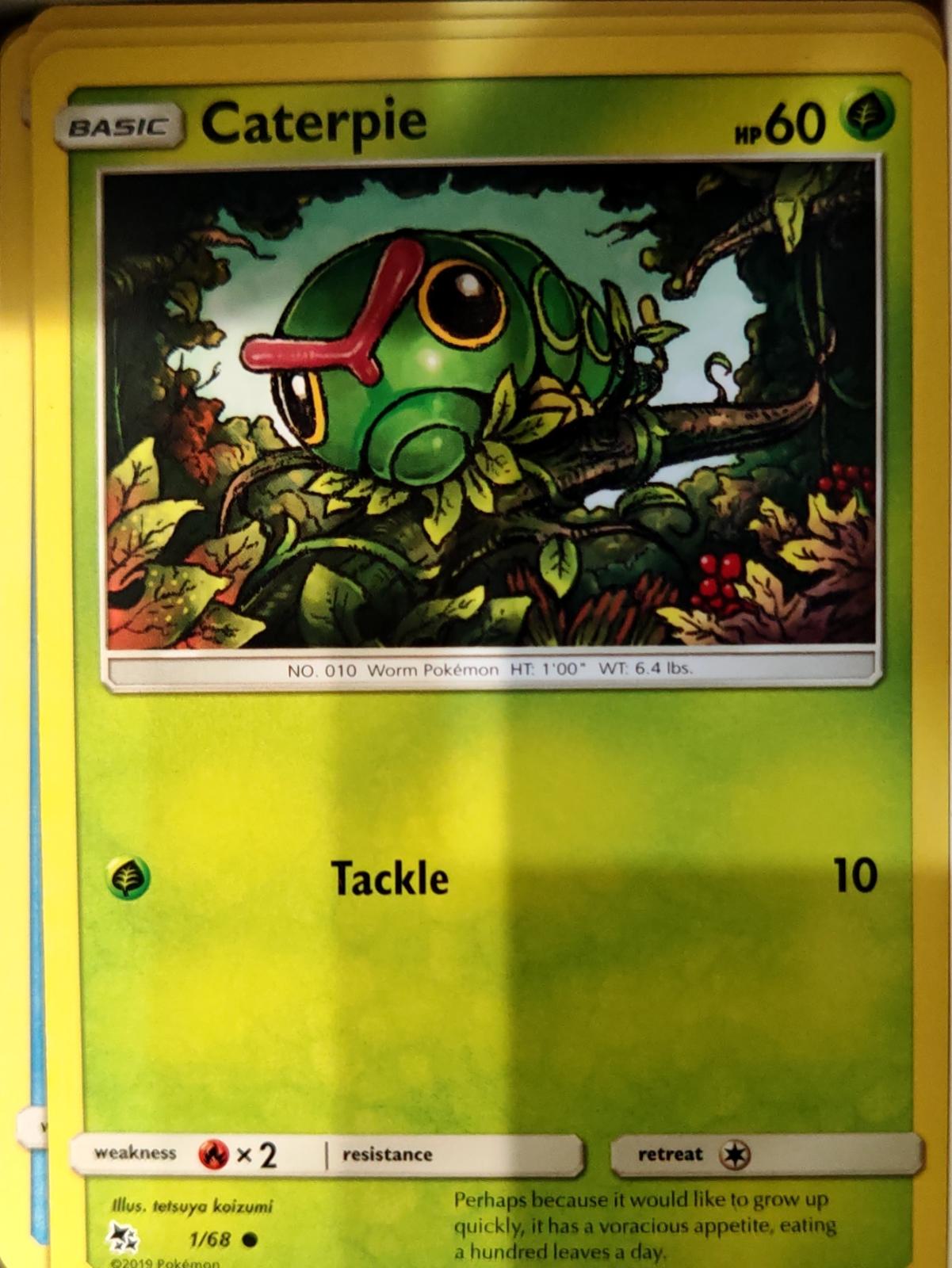 Caterpie - 1/68 - - HIDDEN FATES - Pokemon - Common | AA71-31