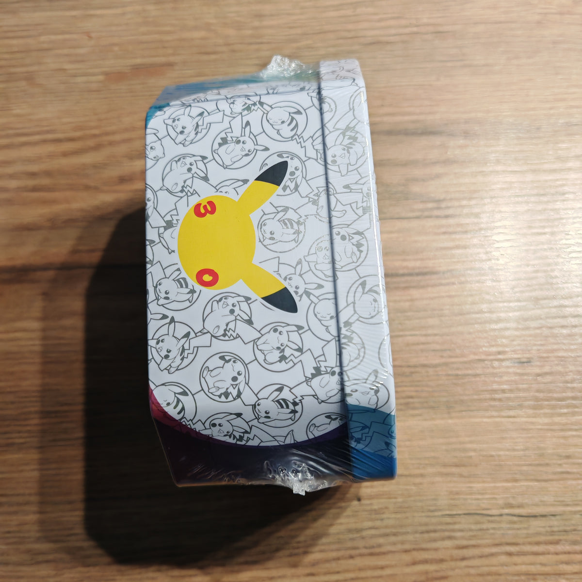 Pokémon TCG: 30th Anniversary Celebration Ex Tin- Sylveon Ex