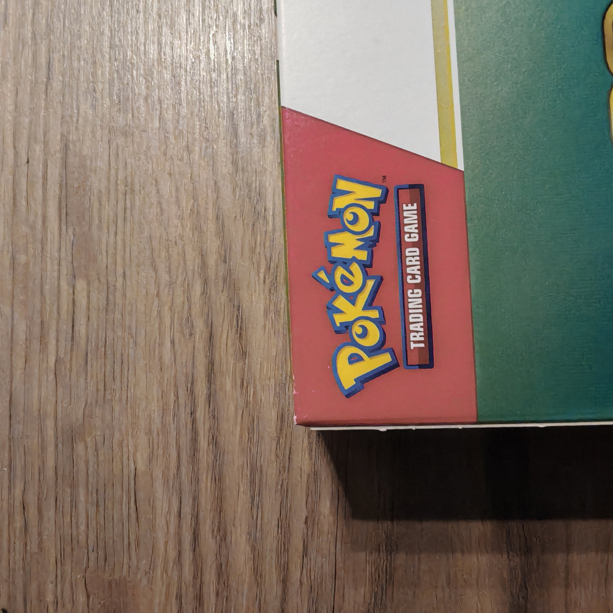 Pokémon TCG: 30th Anniversary Celebration Ex Box- Sylveon Ex