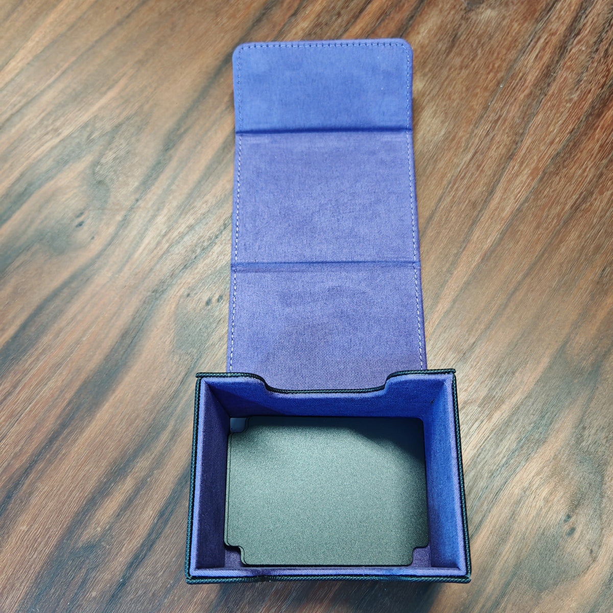 Trading Card Game (TCG): Patterned Magnetic TCG Deck Box