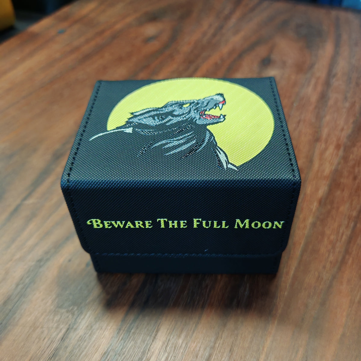 Trading Card Game (TCG): Patterned Magnetic TCG Deck Box