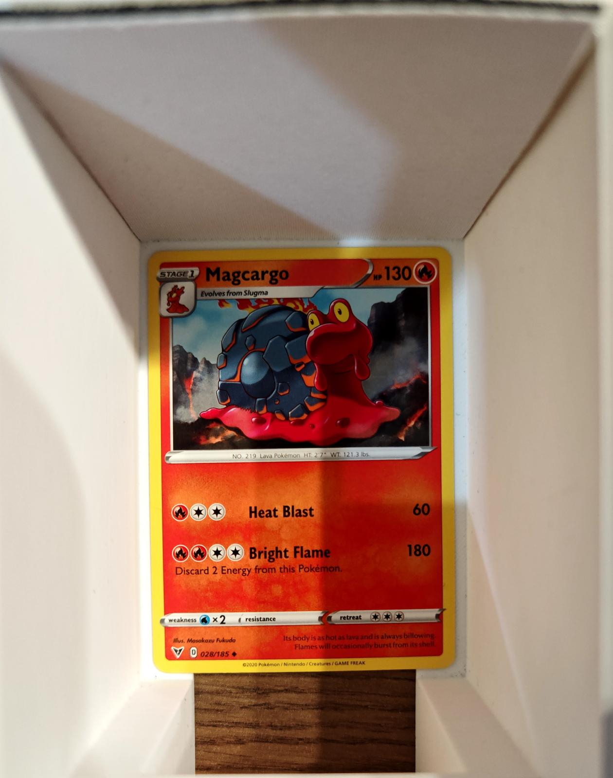 Magcargo - 028/185 - - VIVID VOLTAGE - Pokemon - Uncommon | AA67-1