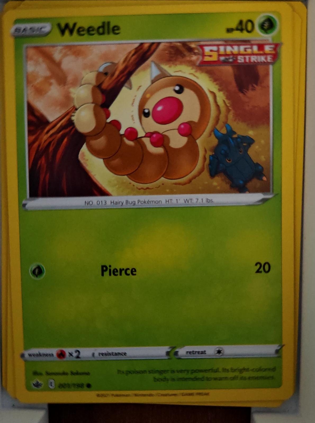 Weedle - 001/198 - - CHILLING REIGN - Pokemon - Common | AA58-6