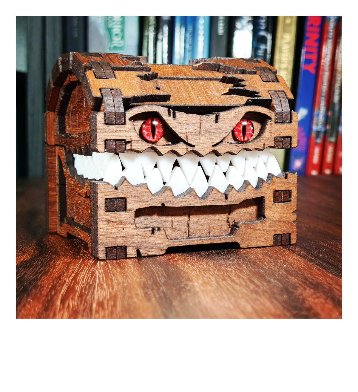 Gifts for Gamers - Mimic Chest Board Game Tabletop Gaming Gifts Accessories, RPG D&D Dice