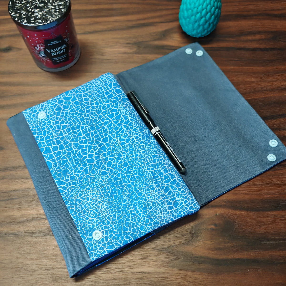Notebook with Dice Tray Board Game Tabletop Gaming Gifts Accessories, RPG D&D Dice