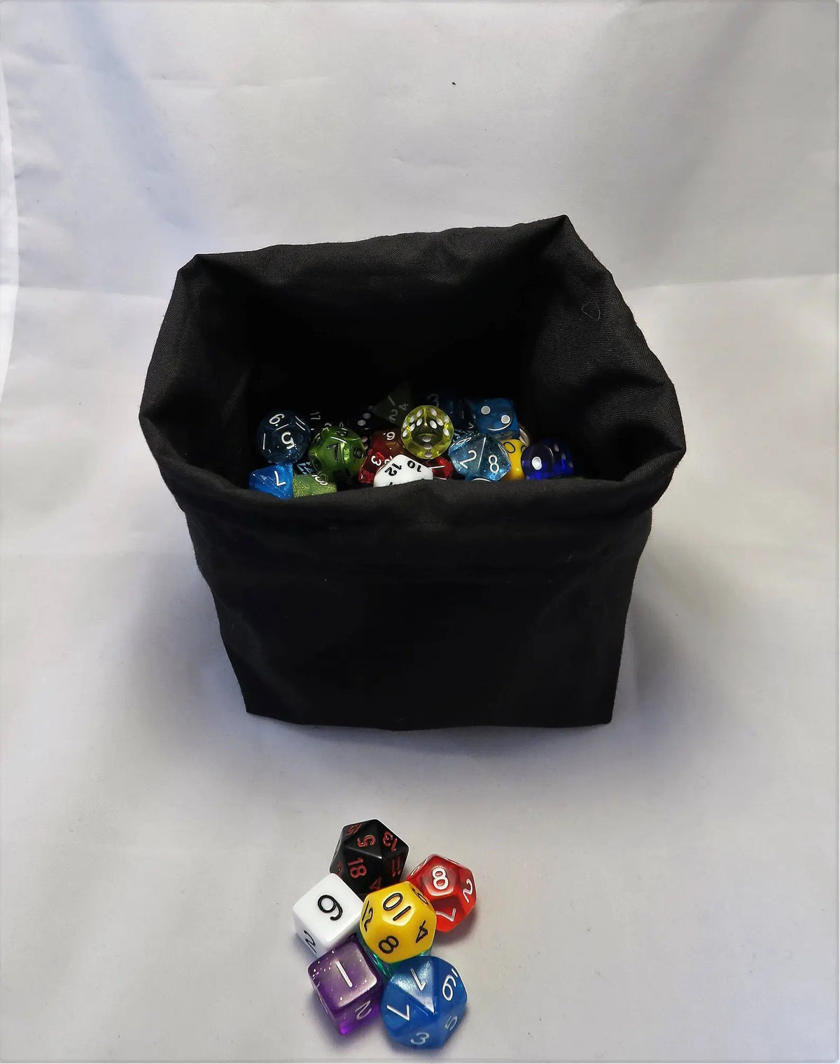 Dice Bag - Plain Colour Bag Board Game Tabletop Gaming Gifts Accessories, RPG D&D Dice