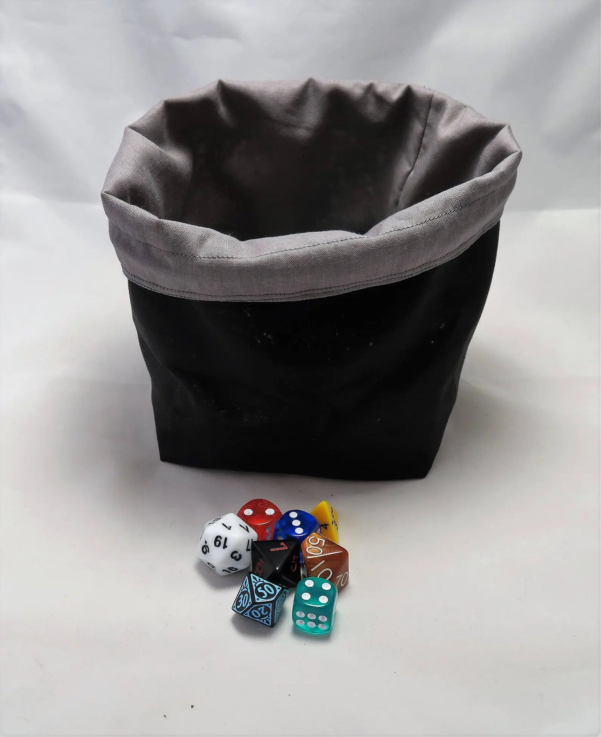 Dice Bag - Plain Colour Bag Board Game Tabletop Gaming Gifts Accessories, RPG D&D Dice