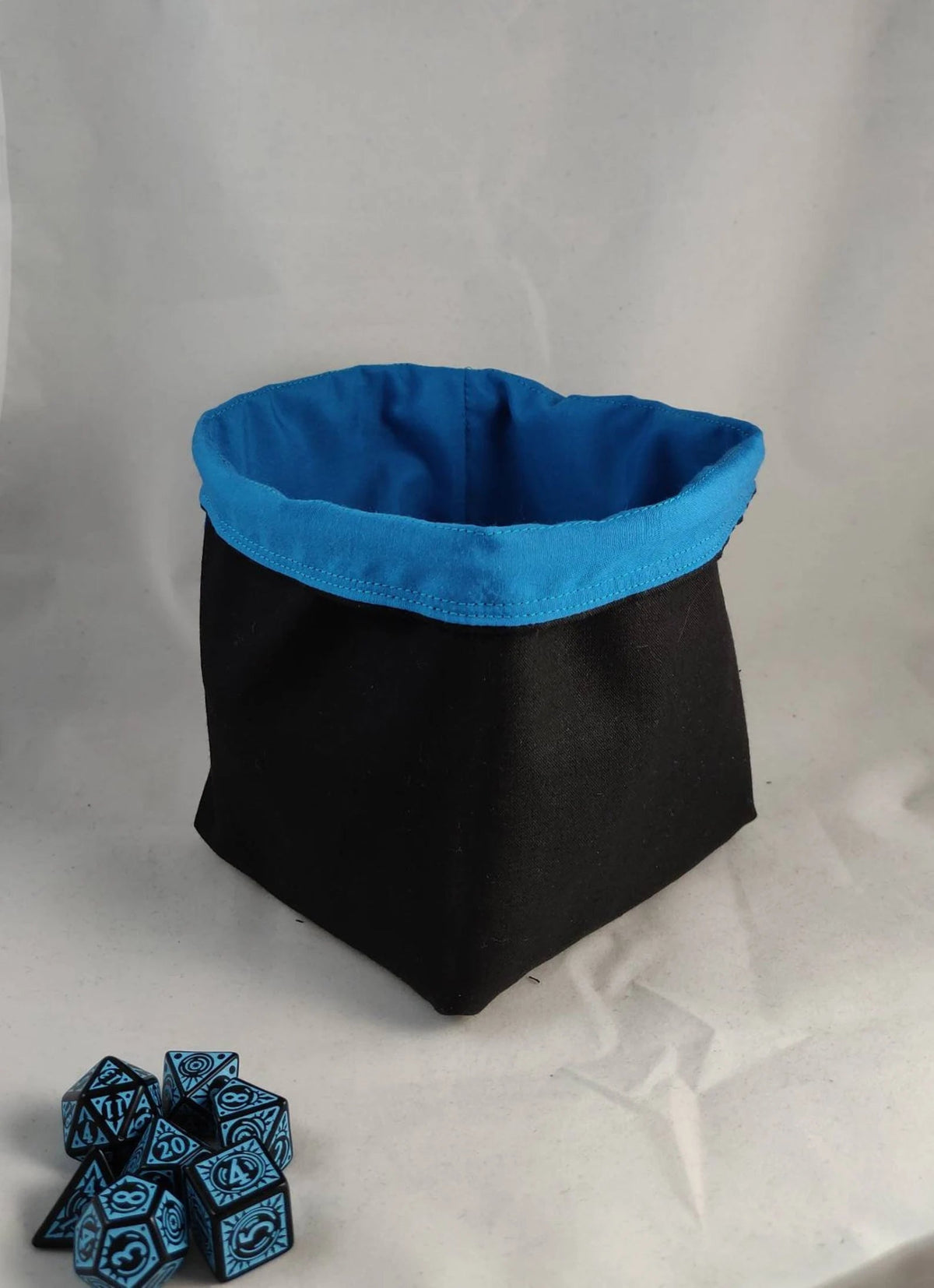 Dice Bag - Plain Colour Bag Board Game Tabletop Gaming Gifts Accessories, RPG D&D Dice